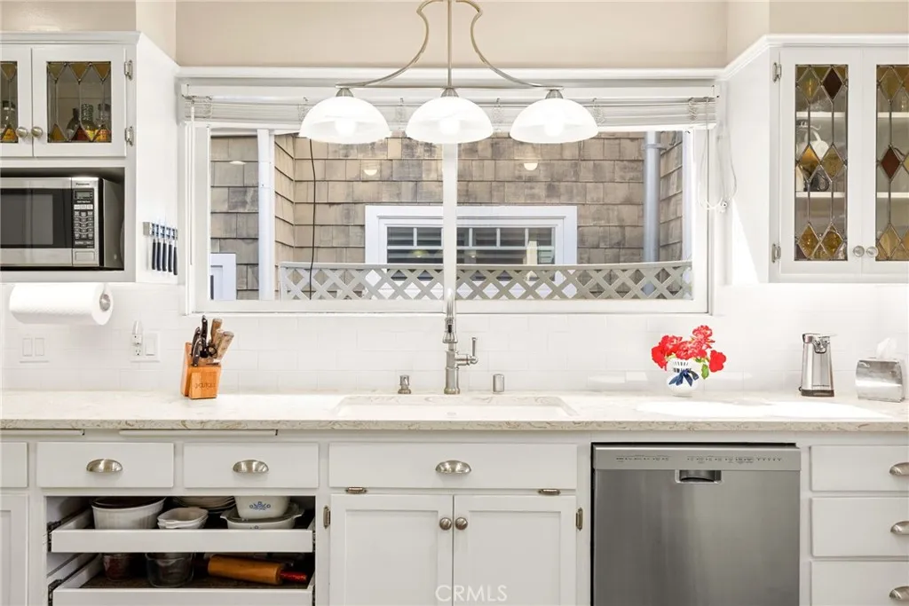 Additional image 89 of 36 19th Street, Hermosa Beach, CA 90254