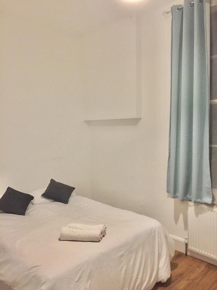 Additional image 7 of 2 Bed Flat, Gloucester Crescent, NW1, N1 7GU