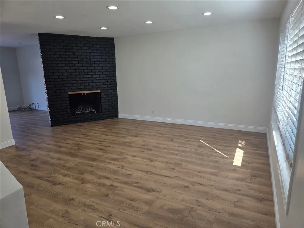 Additional image 38 of 1107 W Memory Lane Unit 6C, Santa Ana, CA 92706