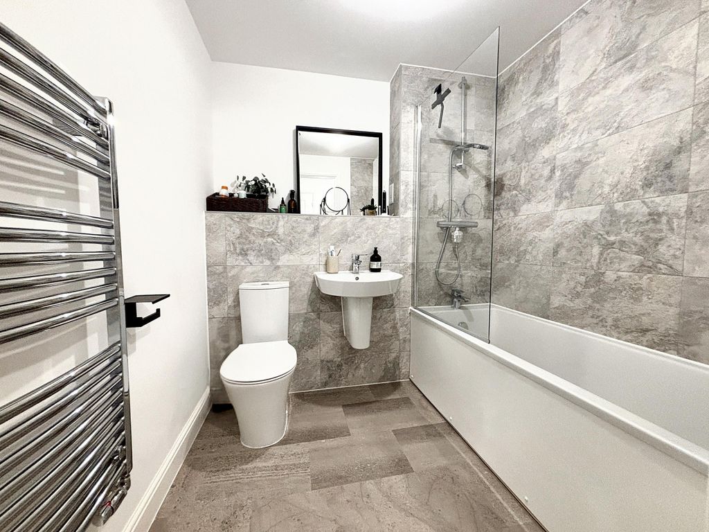 Additional image 9 of 1 bed flat for saleTanner Close, Frenchay, Bristol, Gloucestershire BS16