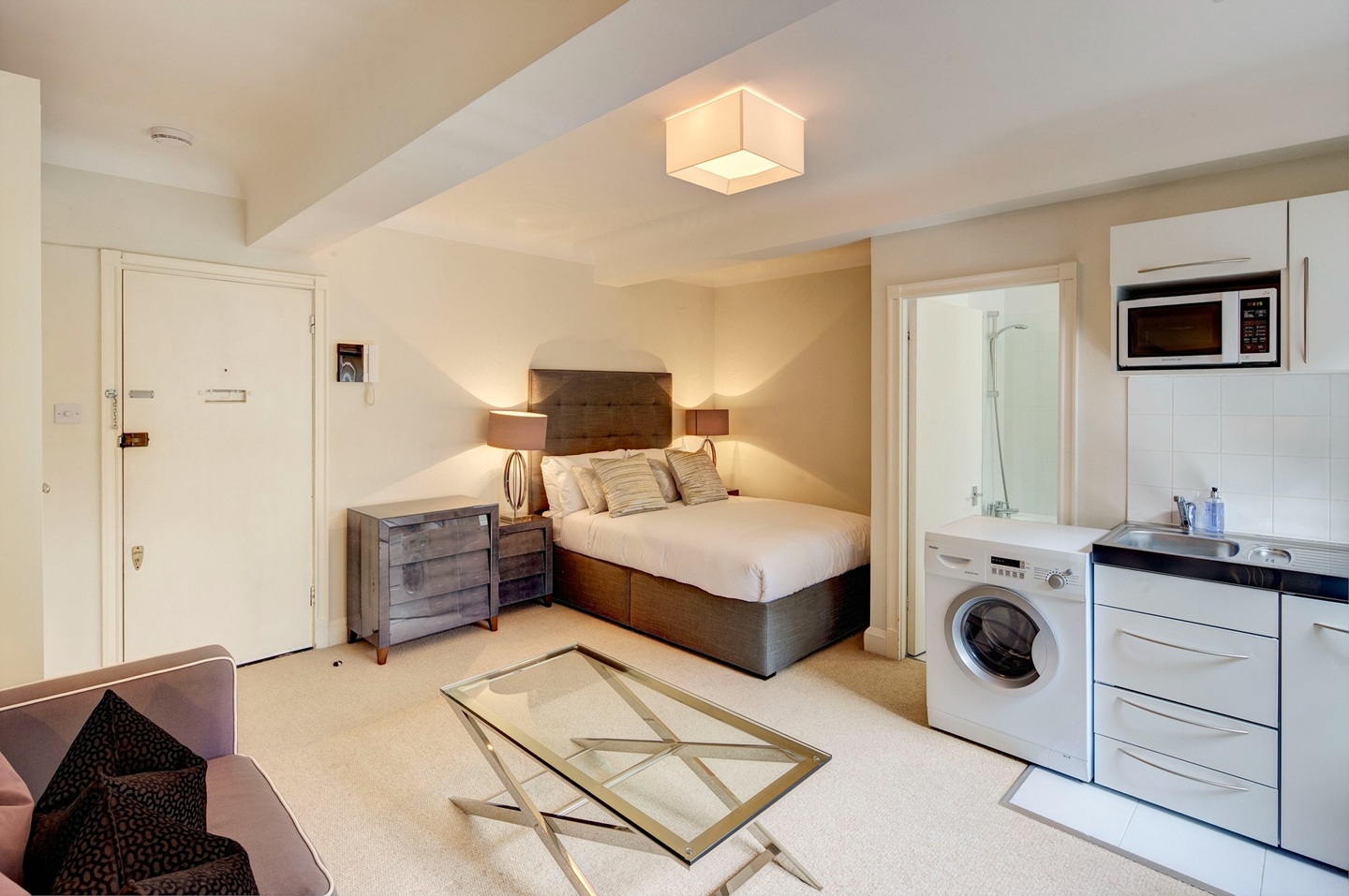 Studio Flat, Pelham Court, SW3, N1 7GU