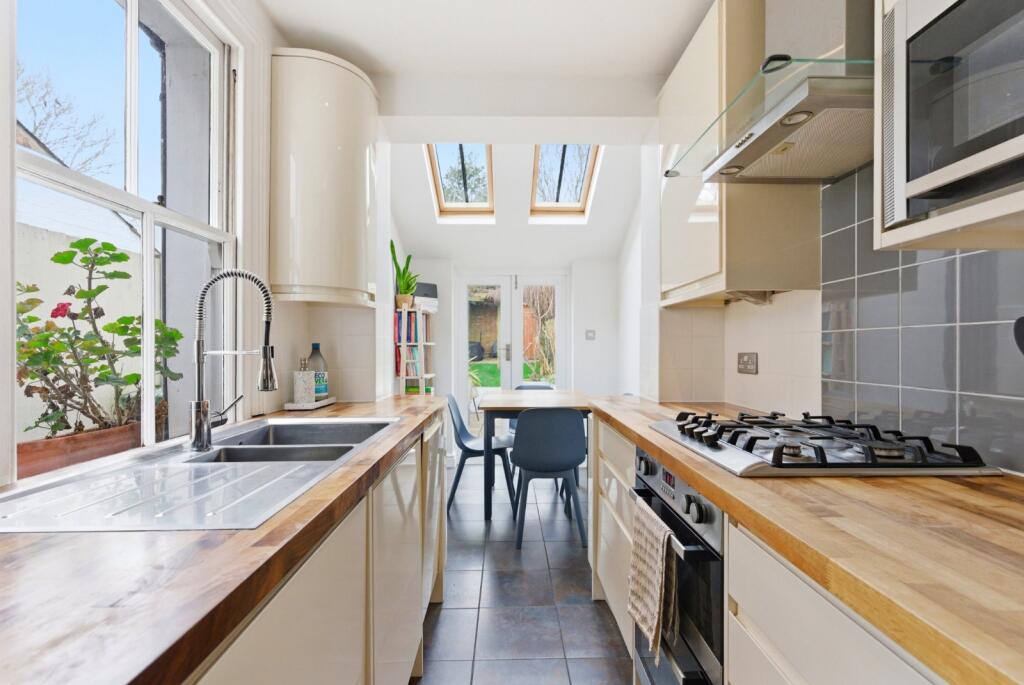 Additional image 7 of Upper Heath Road, St. Albans, Hertfordshire, AL1