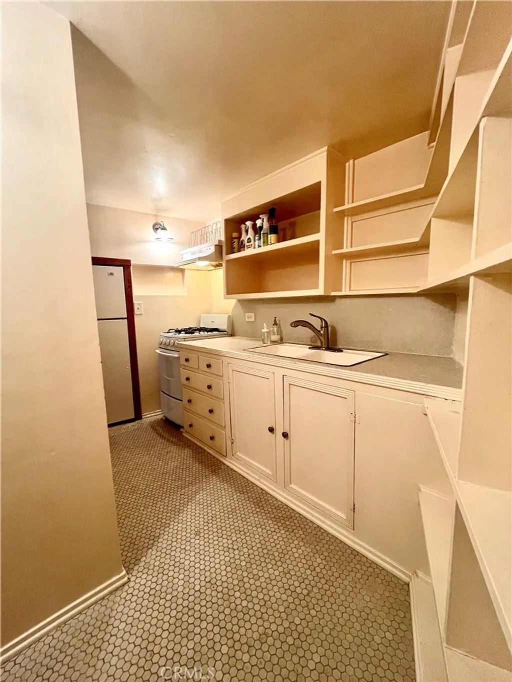 Additional image 7 of 8264 Gould Ave, Los Angeles, CA 90046