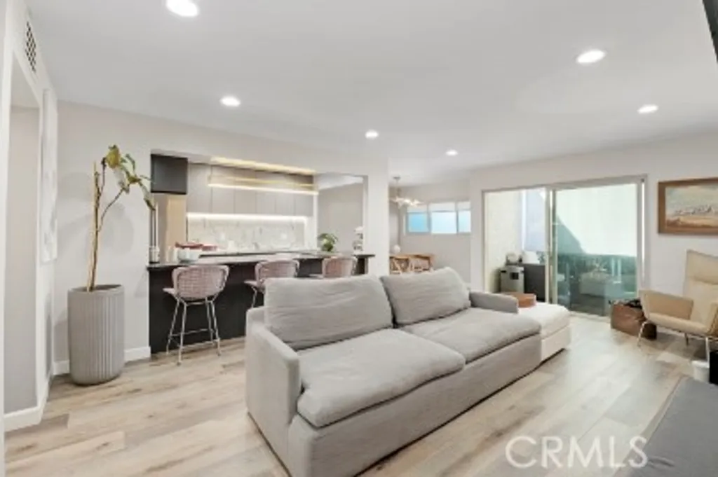 Additional image 4 of 4610 Park Granada Unit 2, Calabasas, CA 91302