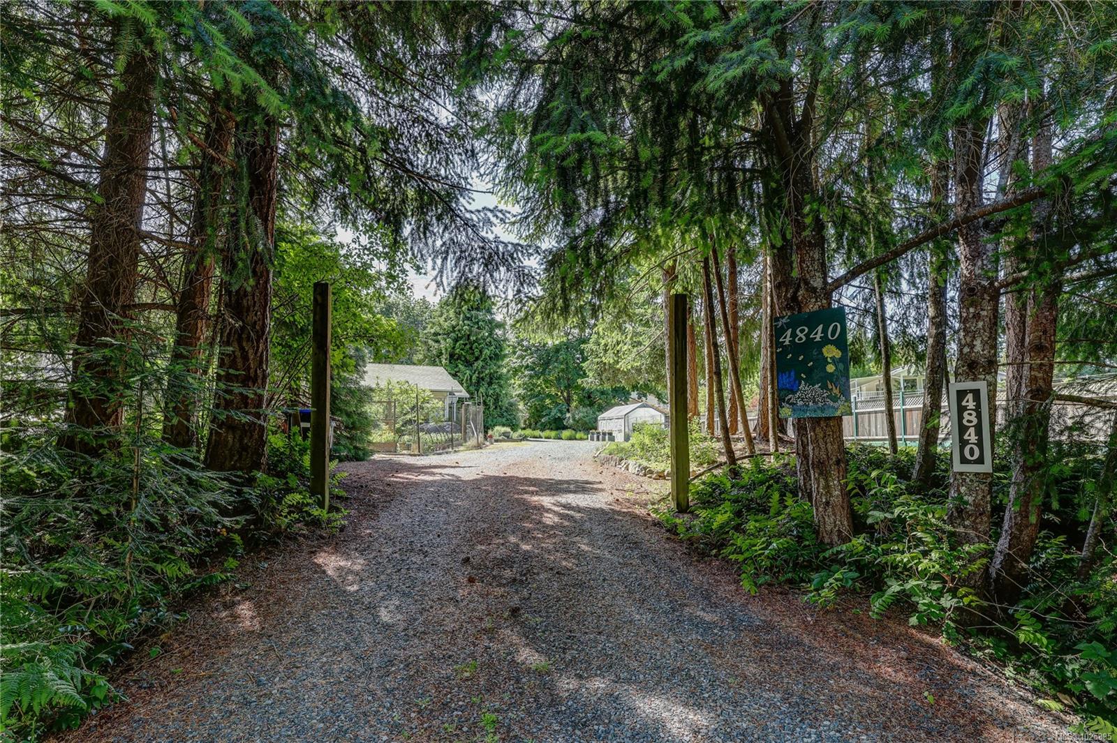 4840 Blue Heron Drive, Bowser, BC, V0R 1G0