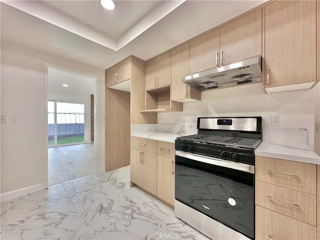 Additional image 28 of 912 Plaza Escondido, Fullerton, CA 92833