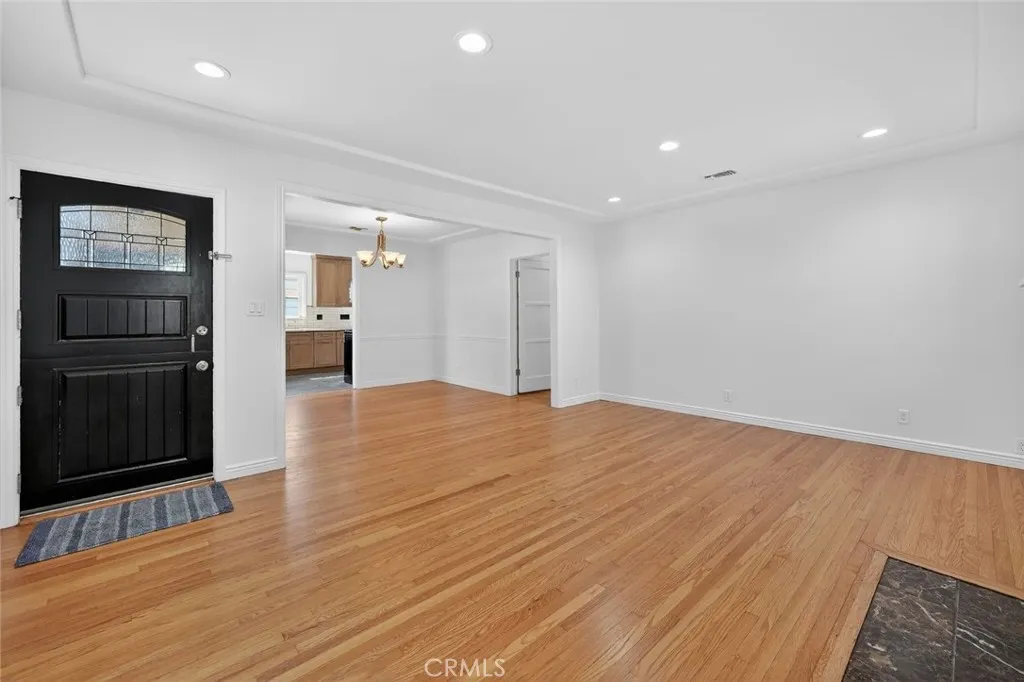 Additional image 31 of 1641 N Catalina St, Burbank, CA 91505