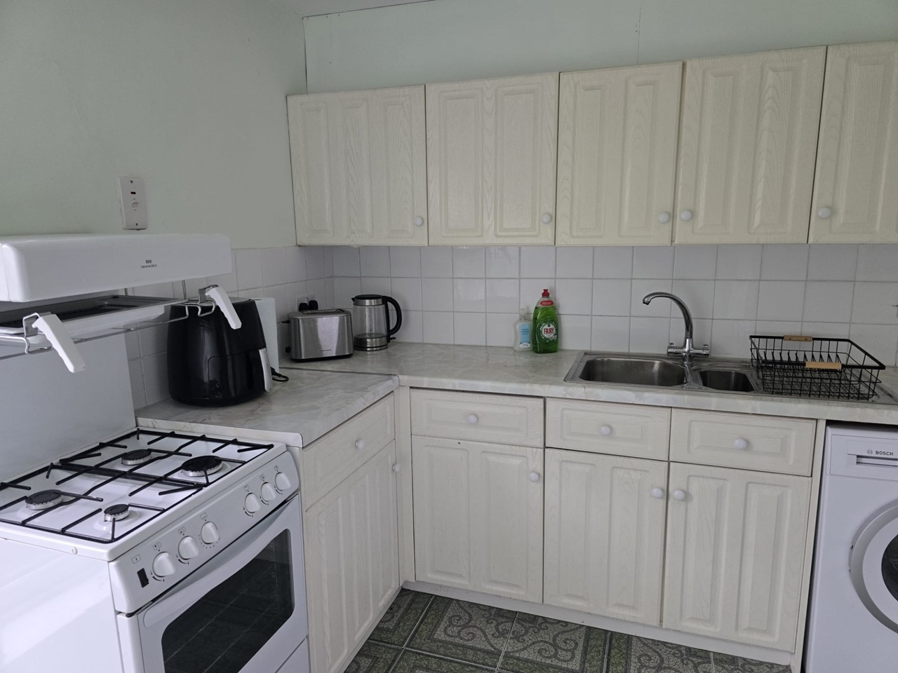Additional image 2 of 1 Bed Flat, Islington, N1, N1 7GU