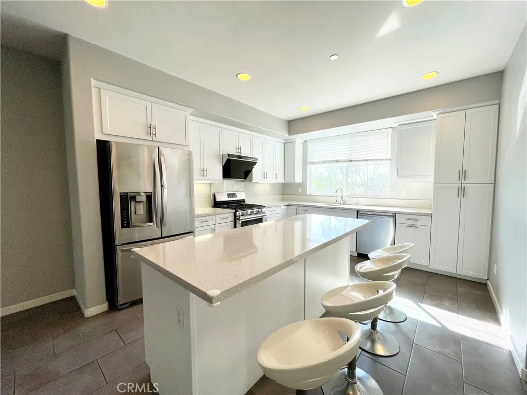 Additional image 40 of 709 S Azusa Ave APT L, Azusa, CA 91702