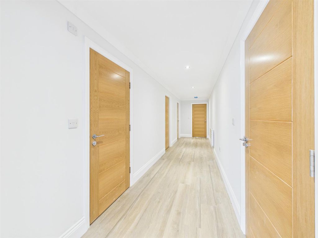 Additional image 2 of 2 bed flat for saleVictoria Road, Wallasey CH45