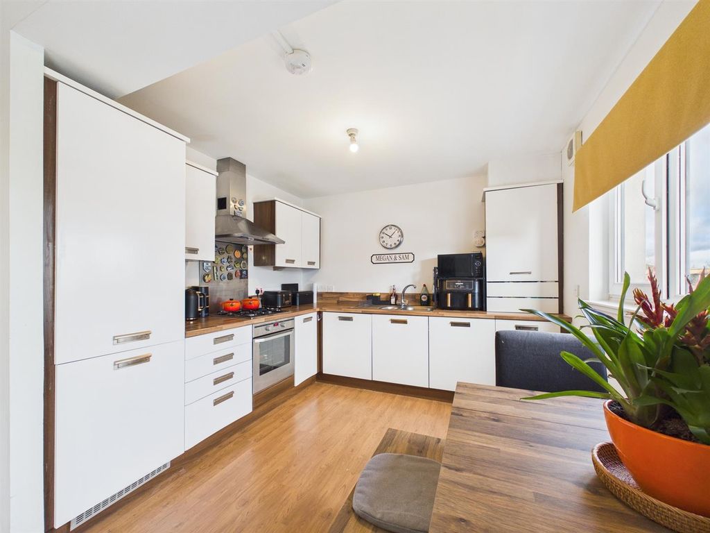 2 bed flat for sale108 Monart Road, Perth PH1