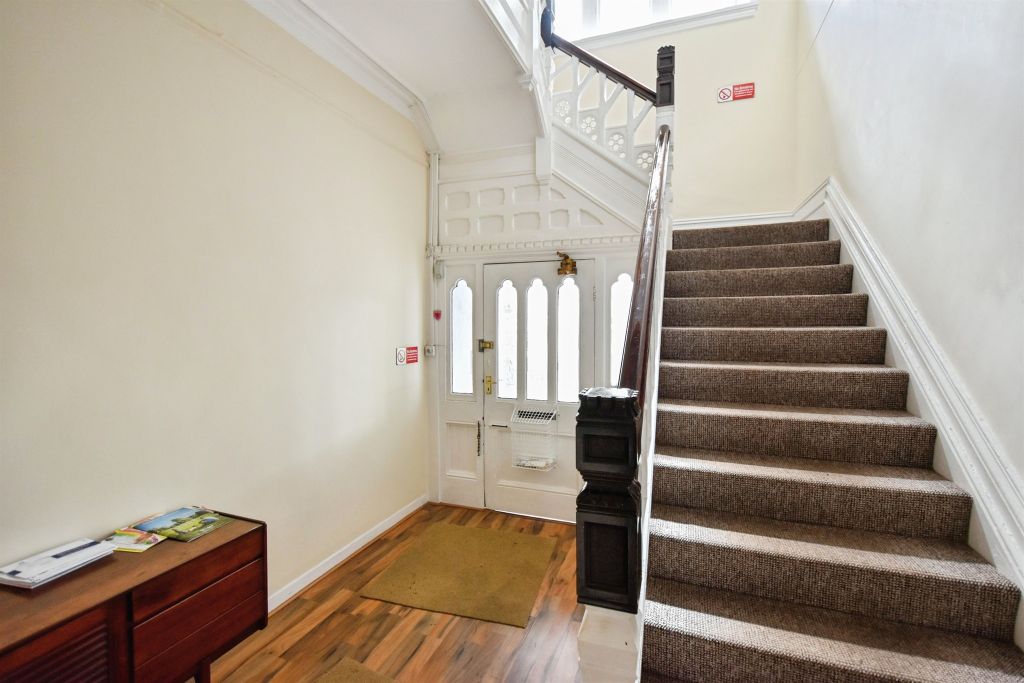 Additional image 3 of 1 bed flat for saleCwmbach Road, Aberdare CF44