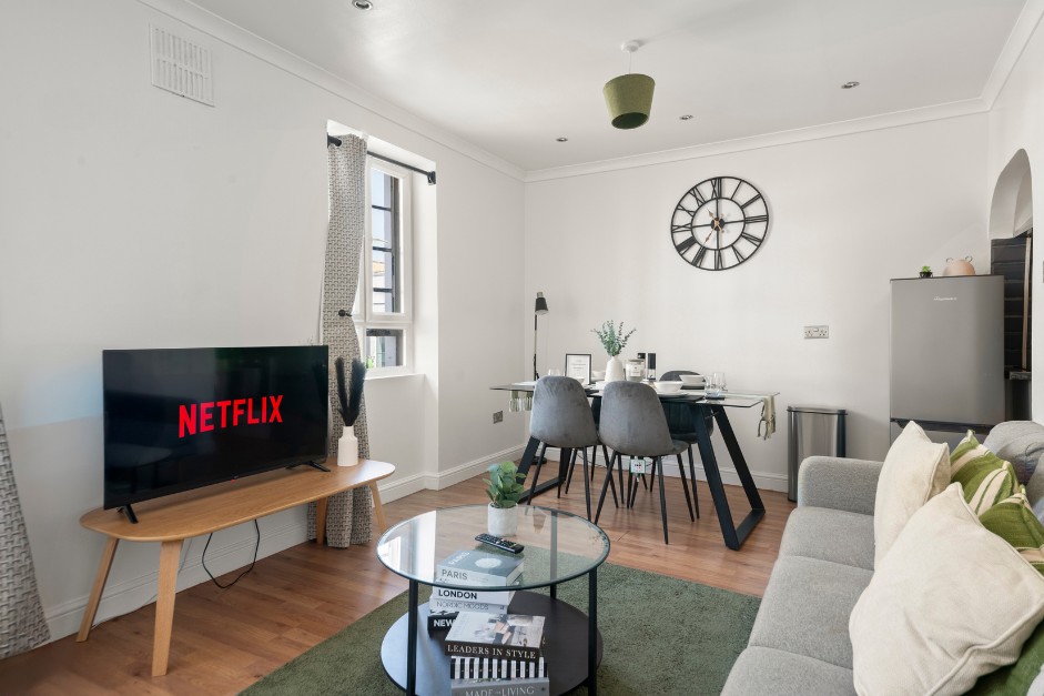 Additional image 21 of 2 Bed Flat, Inverness Terrace, W2, N1 7GU