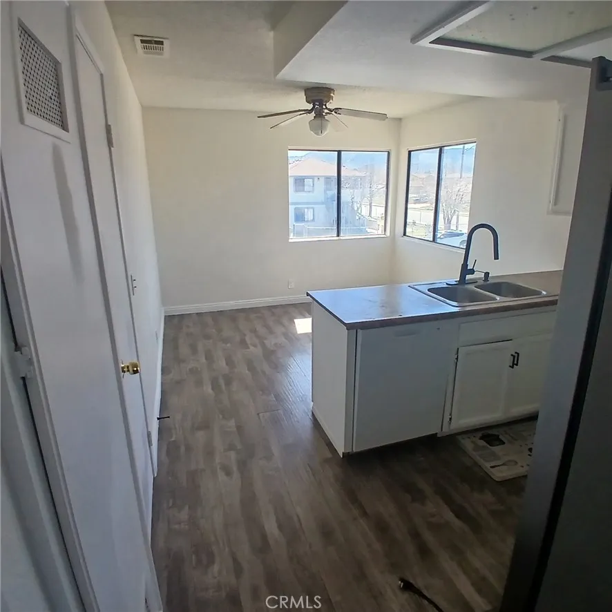 Additional image 22 of 509 E Avenue Q-2 Unit B, Palmdale, CA 93550