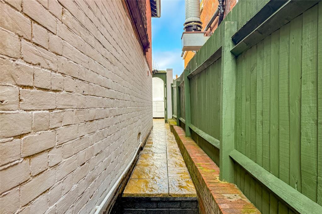 Additional image 15 of Hatfield Road, St. Albans, Hertfordshire, AL1