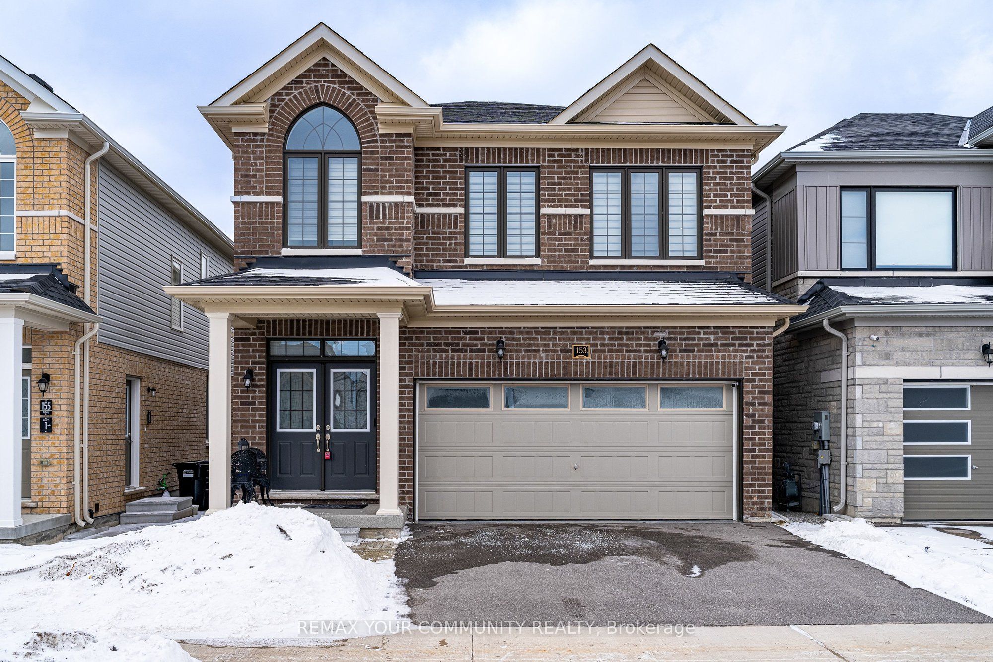 153 Terry Fox Drive, Barrie, ON, L9S 2Z8