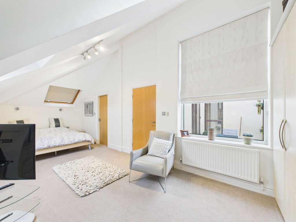 Additional image 21 of 2 bed flat for saleBeech Lane, Calderstones, Liverpool. L18