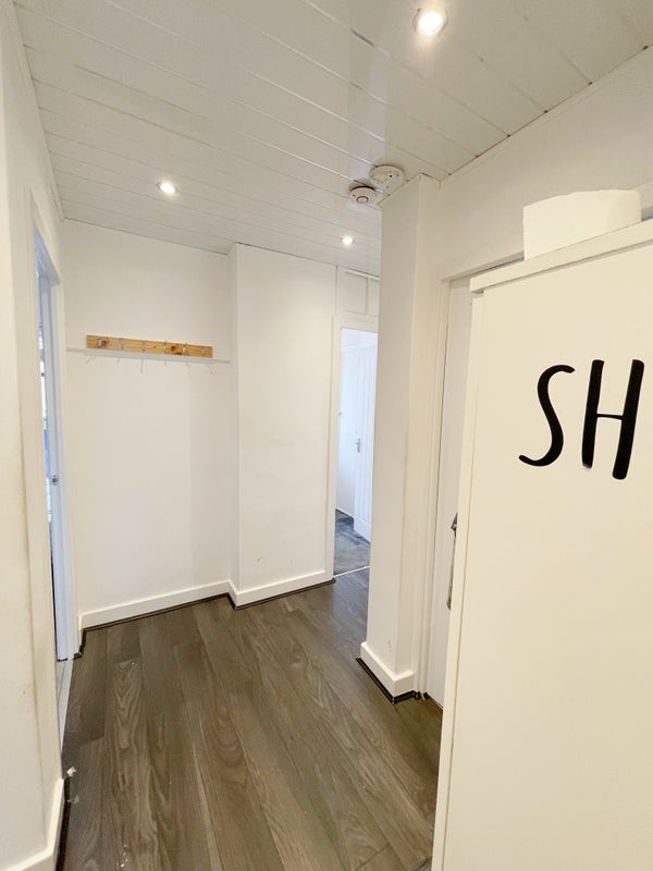 Additional image 9 of Room in a Shared House, Hanbury St, E1, N1 7GU