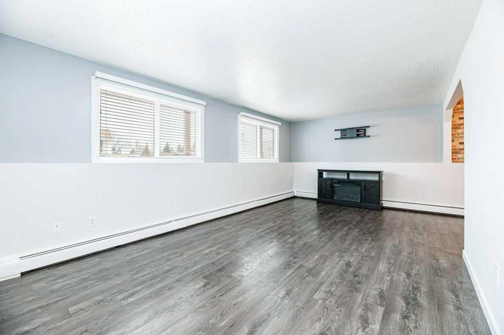 Additional image 3 of 16-7 Stanton Street, Red Deer, AB, T4N 0B9