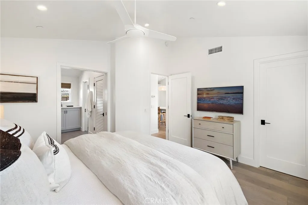 Additional image 27 of 326 Locust, Laguna Beach, CA 92651