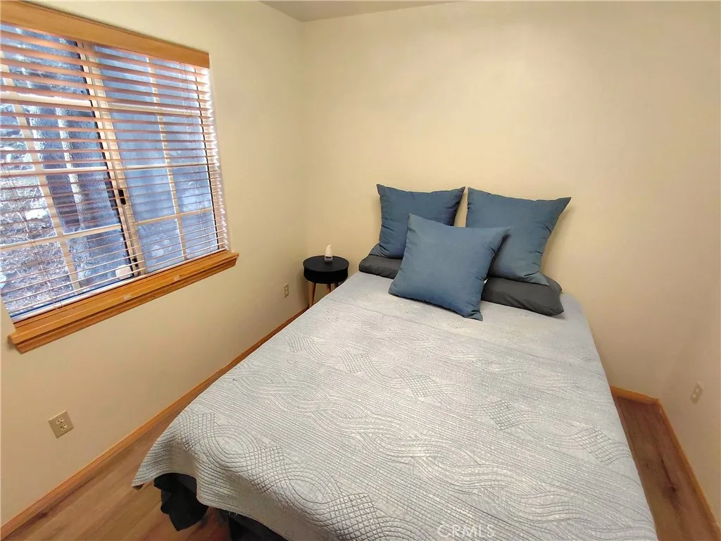 Additional image 63 of 729 E Victoria Court, Lake Arrowhead, CA 92352