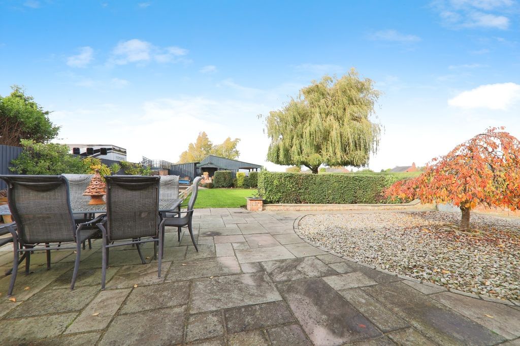 Additional image 16 of 4 bed detached house for saleFerry Road, Barrow Haven, Barrow-Upon-Humber, Lincolnshire DN19