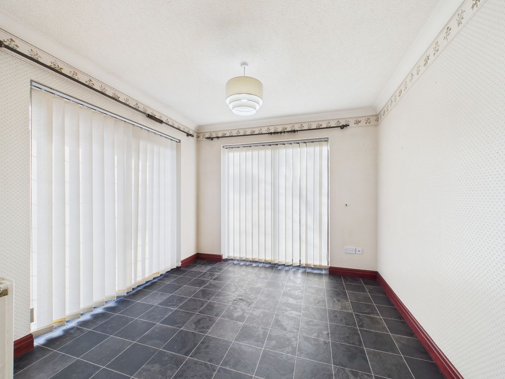 Additional image 11 of 3 bed flat for saleLancaster Road, Out Rawcliffe, Preston PR3