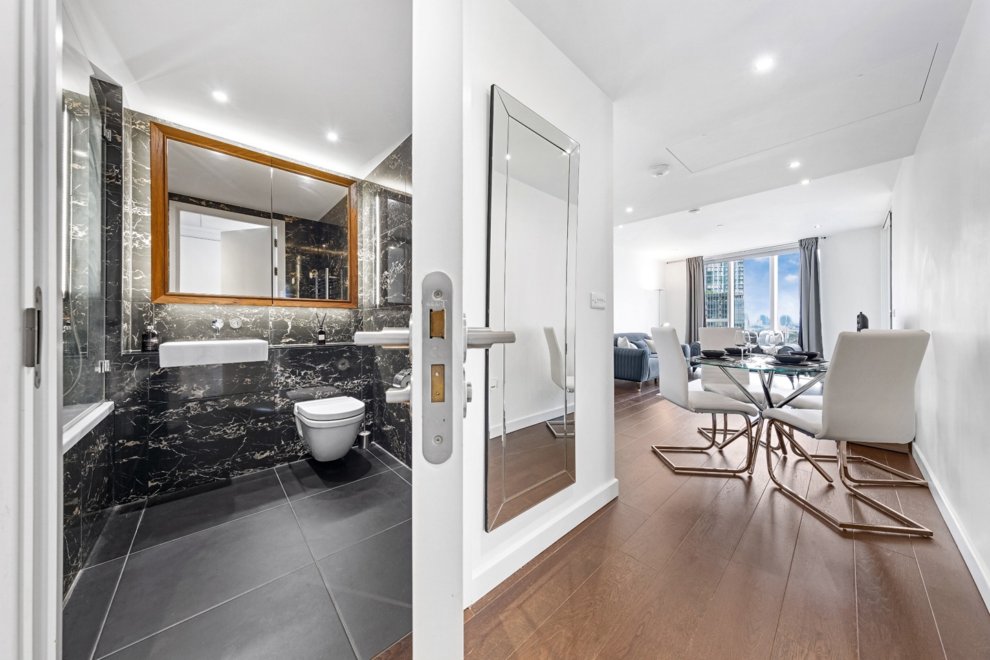 Additional image 5 of 2 Bed Flat, Wandsworth Road, SW8, N1 7GU