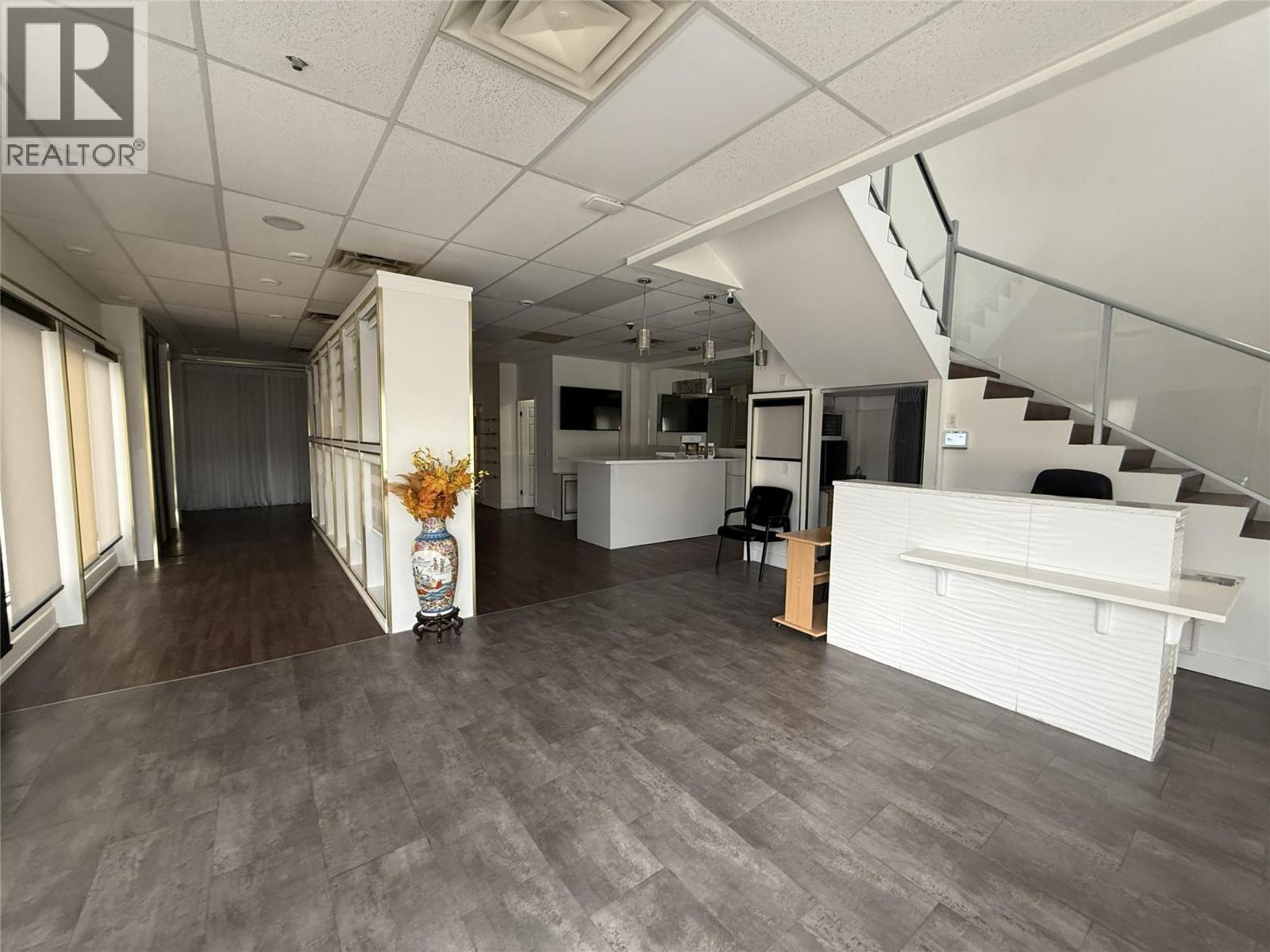 Additional image 2 of 595 Lawrence Avenue, Kelowna, BC, V1Y6L8