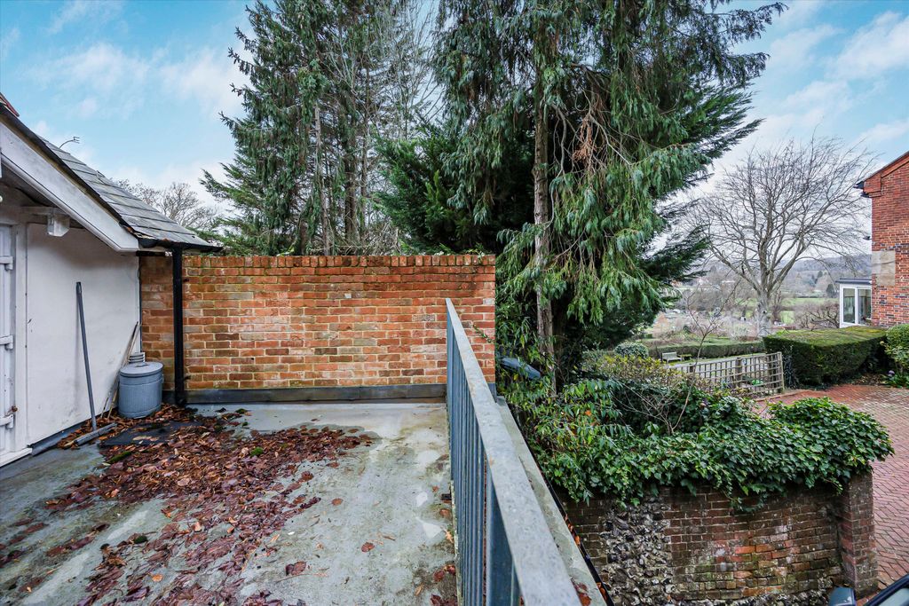 Additional image 29 of 5 bed detached house for saleRemenham Hill, Remenham, Henley-On-Thames, Berkshire RG9