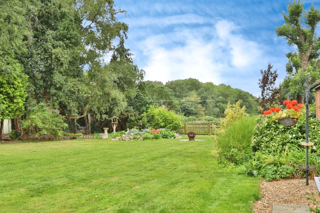 Additional image 25 of 3 bed detached house for saleThe Old Post House, Saxby-All-Saints, Brigg, Lincolnshire DN20