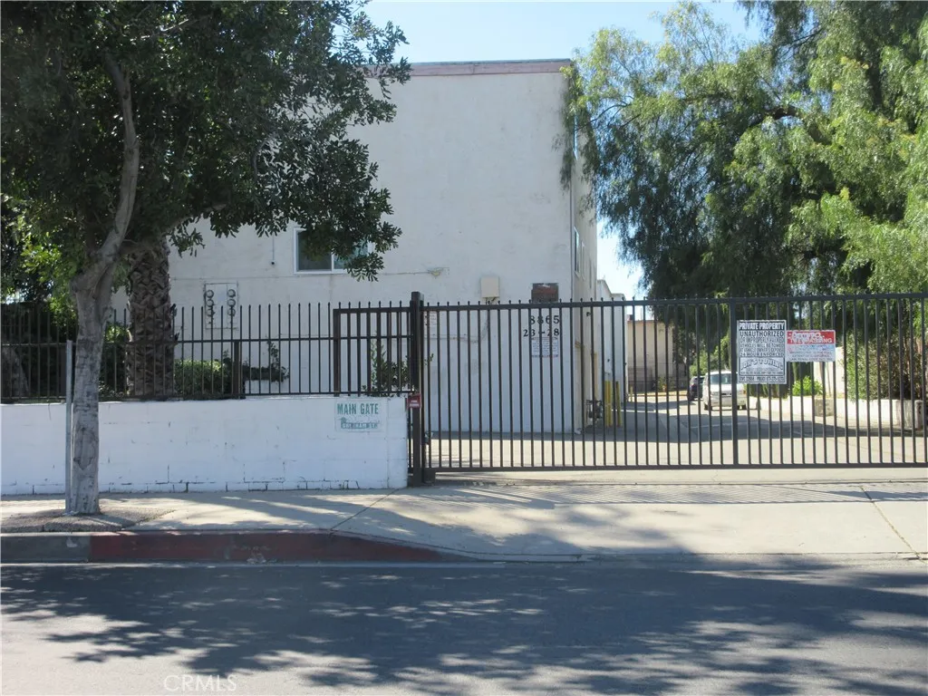 Additional image 60 of 8865 Independence Avenue Unit 26, Canoga Park, CA 91304