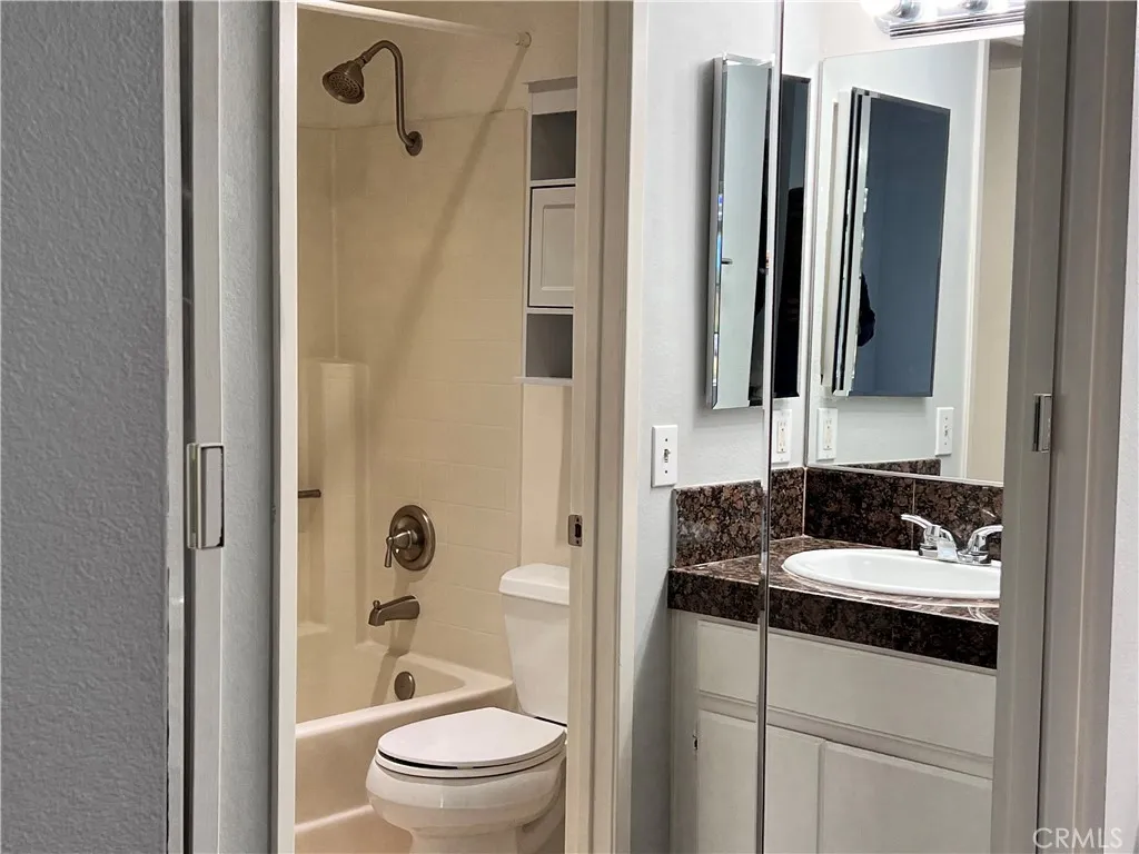 Additional image 41 of 89 Via Cresta, Rancho Santa Margarita, CA 92688