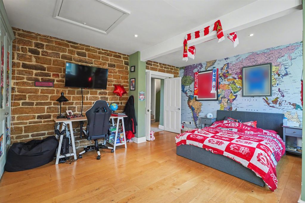 Additional image 19 of 6 bed detached house for saleCourt House, 4 Court Close, Creaton, Northampton NN6