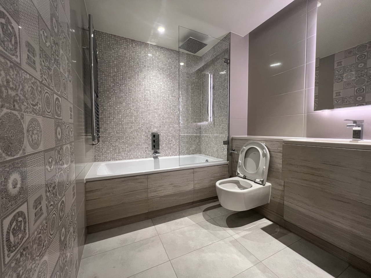 Additional image 8 of 1 Bed Flat, Bondway, SW8, N1 7GU