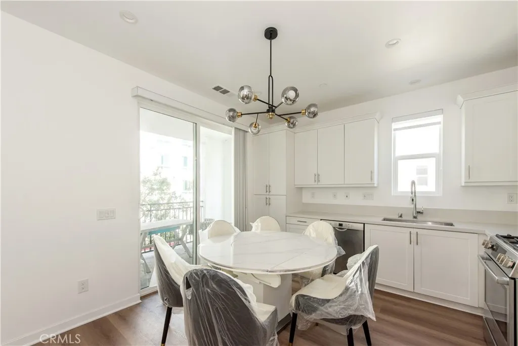 Additional image 7 of 2208 Synergy, Irvine, CA 92614