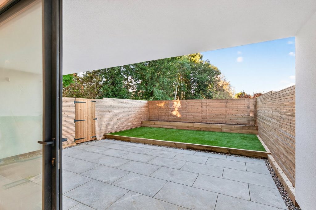 Additional image 9 of 2 bed flat for saleBenson Road, Stratford Upon Avon, Warwickshire CV37