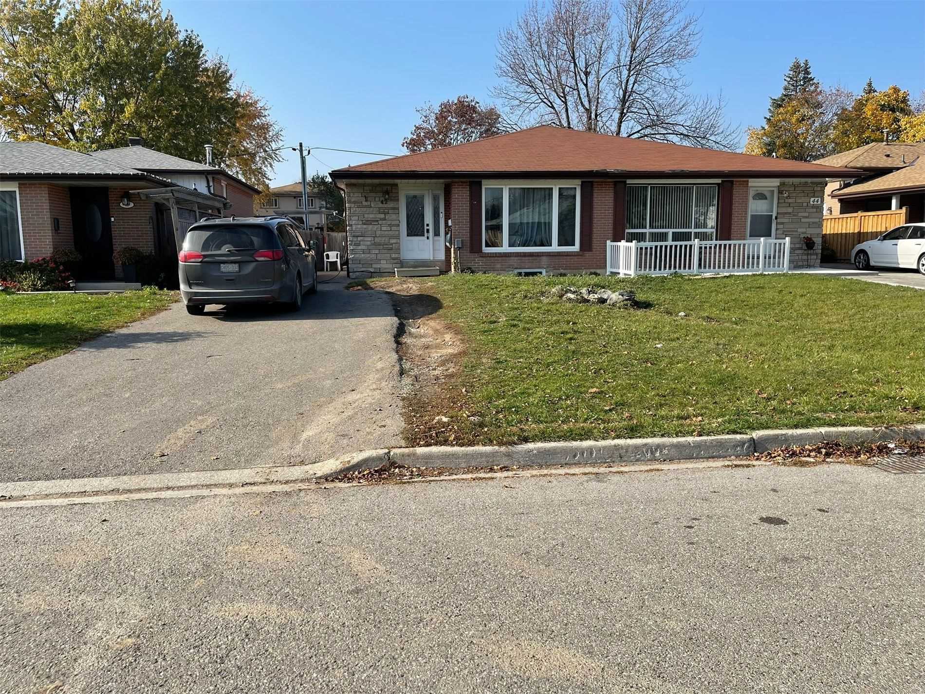 Additional image 2 of 42 Danesbury Crescent, Brampton, ON, L6T 1T3