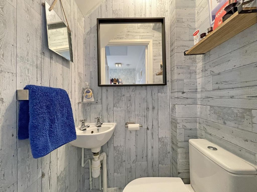 Additional image 8 of 3 bed semi-detached house for saleYealmpstone Close, Plympton, Plymouth PL7