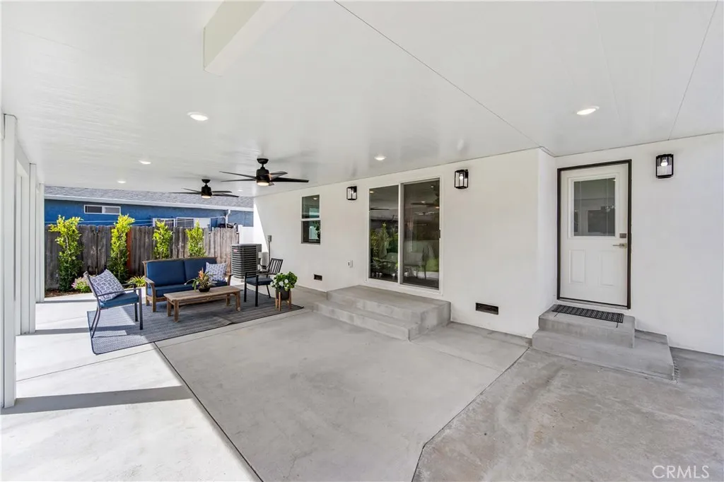 Additional image 52 of 406 Eton Dr, Burbank, CA 91504