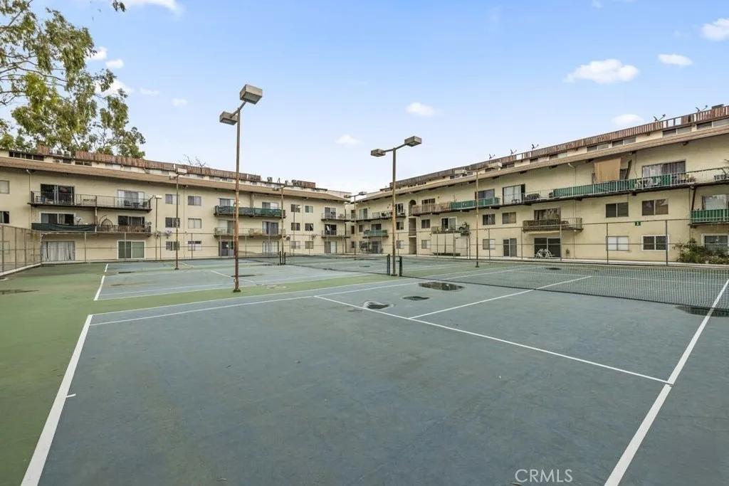 Additional image 32 of 5460 White oak Avenue Unit H310, Encino, CA 91316