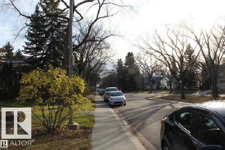 Additional image 4 of 8931 117 Street NW, Edmonton, AB, T6G1R8