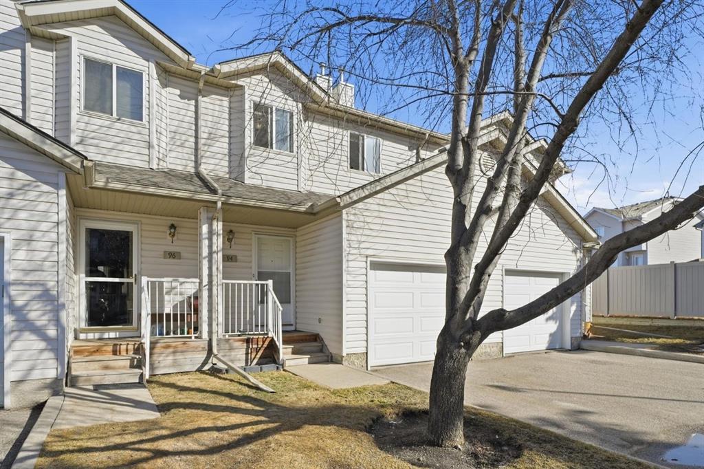 Additional image 2 of 94 Mt Aberdeen Manor SE, Calgary, AB, T2Z 3N8