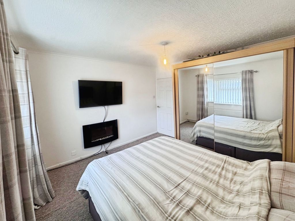 Additional image 10 of 2 bed flat for saleTregelles Road, Neath SA10