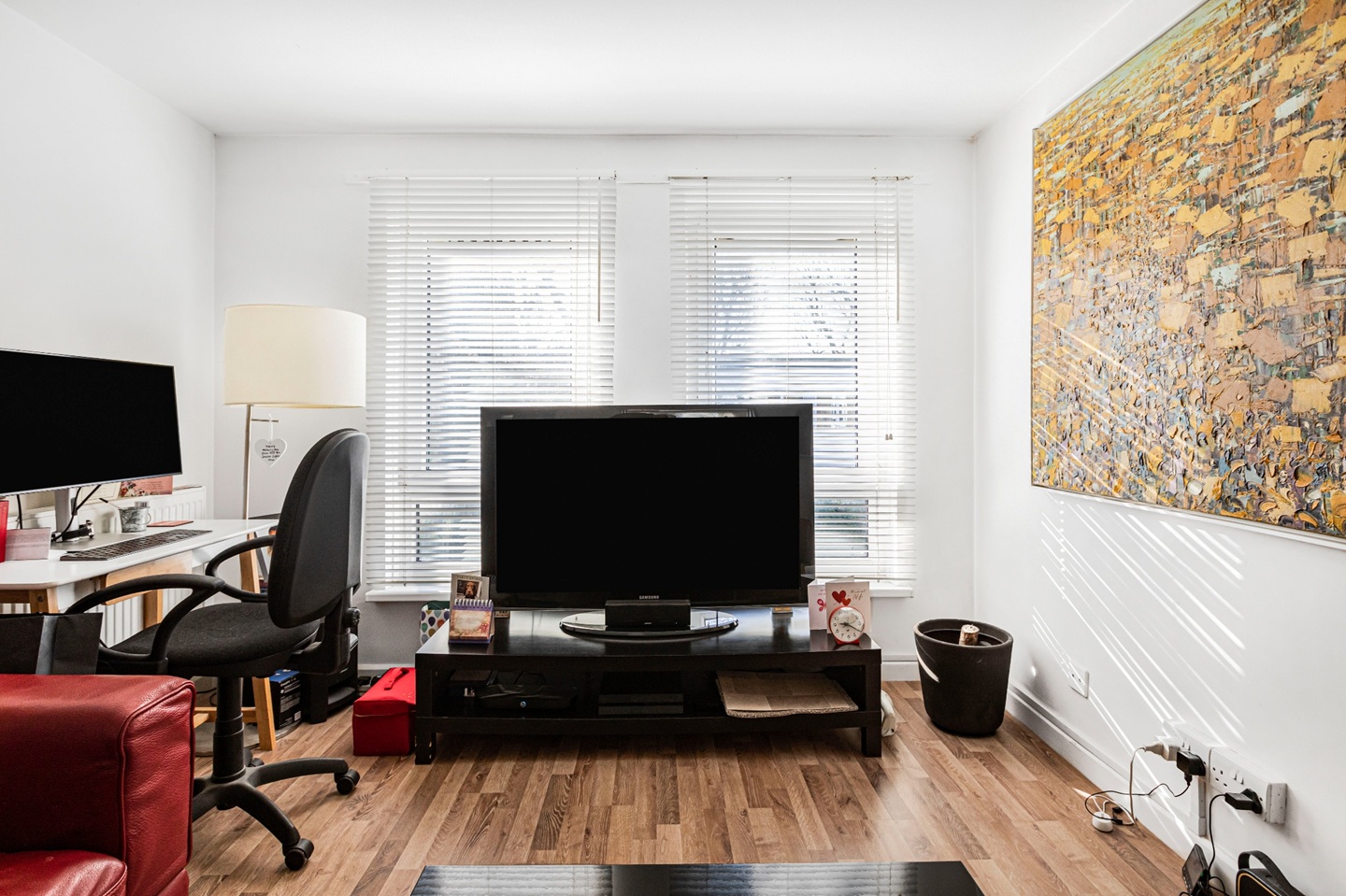 Additional image 4 of 1 Bed Flat, Risinghill St, N1, N1 7GU