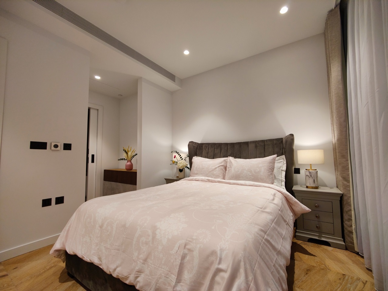 Additional image 14 of 2 Bed Flat, Switch House East Battersea Power St, SW11, N1 7GU