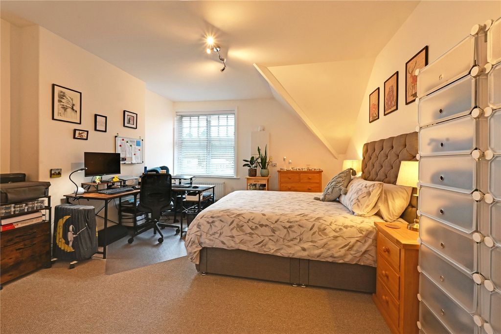 Additional image 7 of 2 bed flat for saleThe Beaufort, Temple Street, Llandrindod Wells LD1