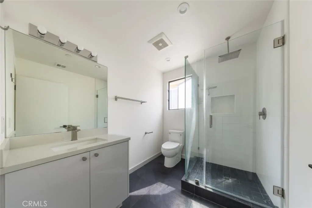 Additional image 43 of 534 E San Jose Avenue, Burbank, CA 91501