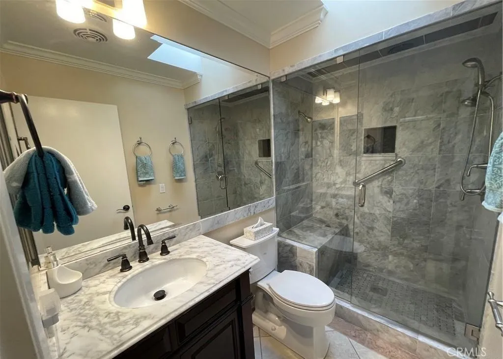 Additional image 53 of 2390 Via Mariposa W Unit 3C, Laguna Woods, CA 92637