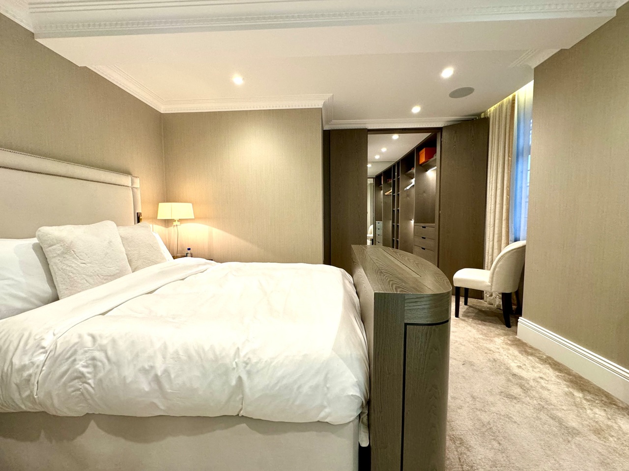 Additional image 12 of 4 Bed Flat, Chiltern Court, NW1, N1 7GU